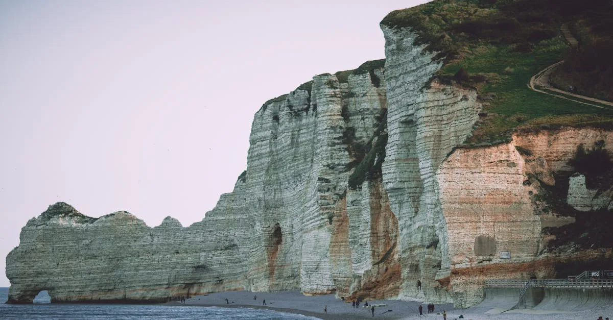 découvrez des hébergements de vacances en normandie, alliant confort et charme, pour un séjour inoubliable entre mer et campagne.