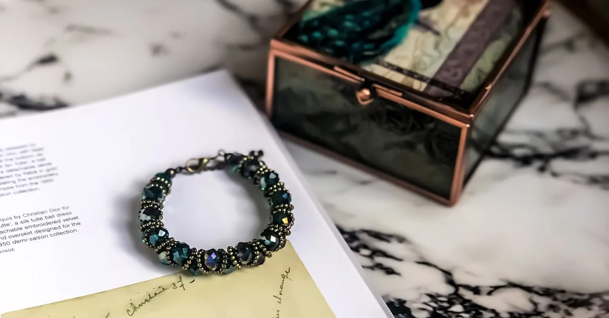 découvrez notre collection exclusive de bijoux élégants et raffinés pour sublimer votre style au quotidien.