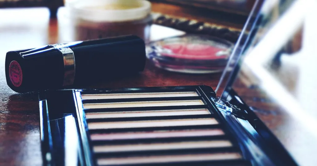 découvrez les meilleurs conseils mode et beauté pour sublimer votre style au quotidien et révéler votre éclat naturel.